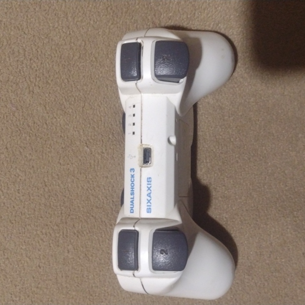 Play Station Controller - Picture 2 of 3